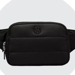 Lululemon 2L wonderpuff